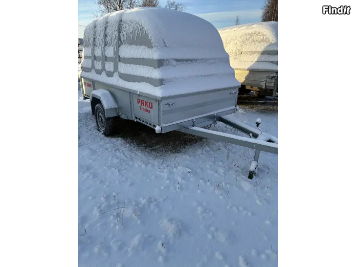 Myydään Kuomu kärry