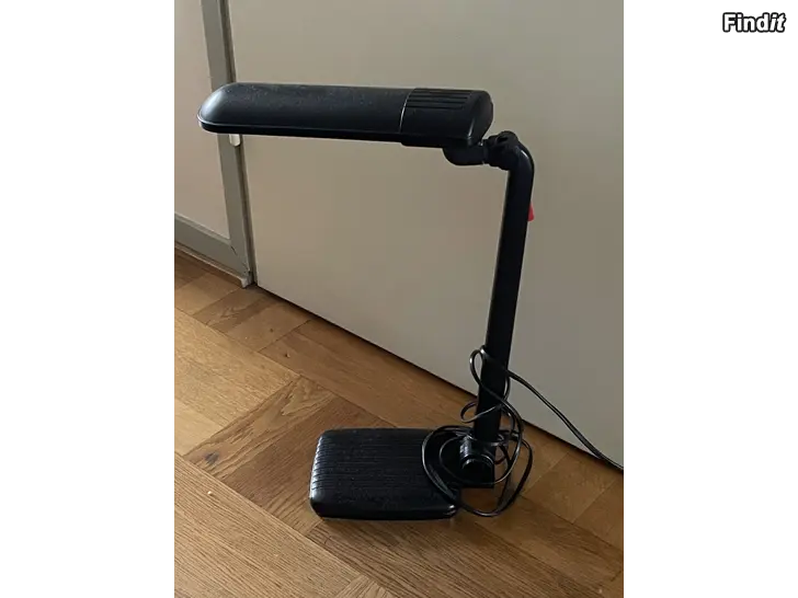 Säljes Skrivbordslampa