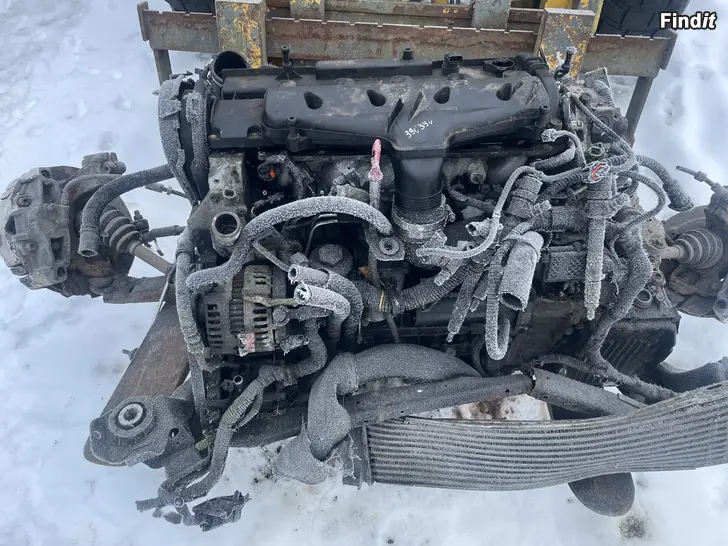 Säljes Volvo D5244T i delar/osina/parts