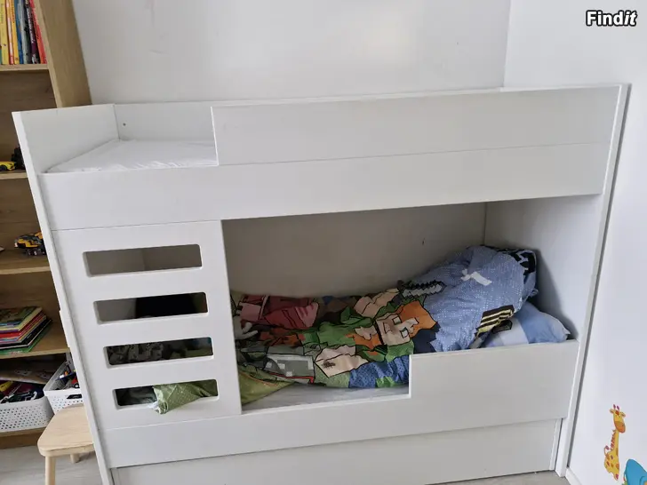 Säljes Lasten kerrossänky