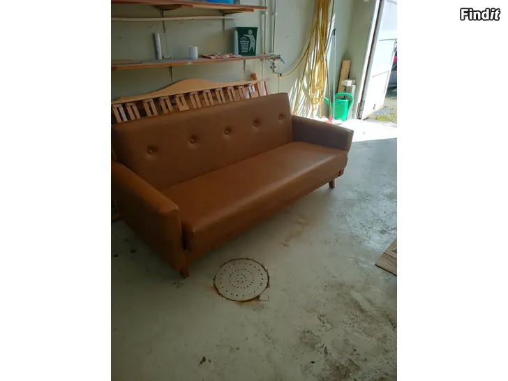 Myydään Retro soffa