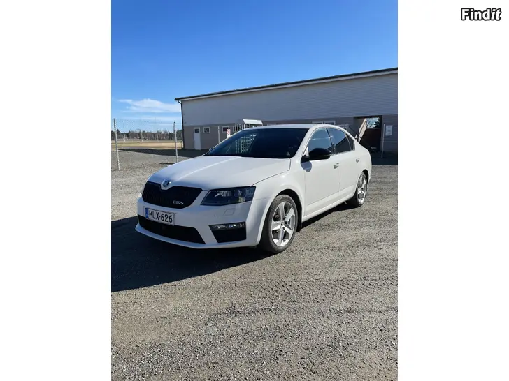 Säljes Skoda Octavia RS 2014  Välskött och pålitlig bil