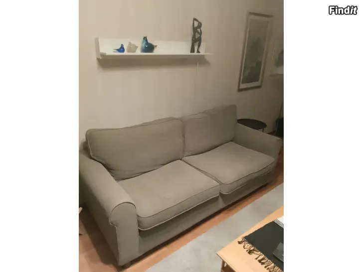 Säljes Kaksi hyväkuntoista sohvas