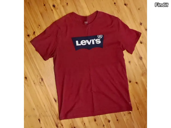Myydään Miesten Levis® T-paita, koko M