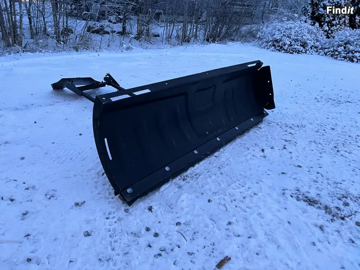 Säljes Trapper snöblad+ fäste