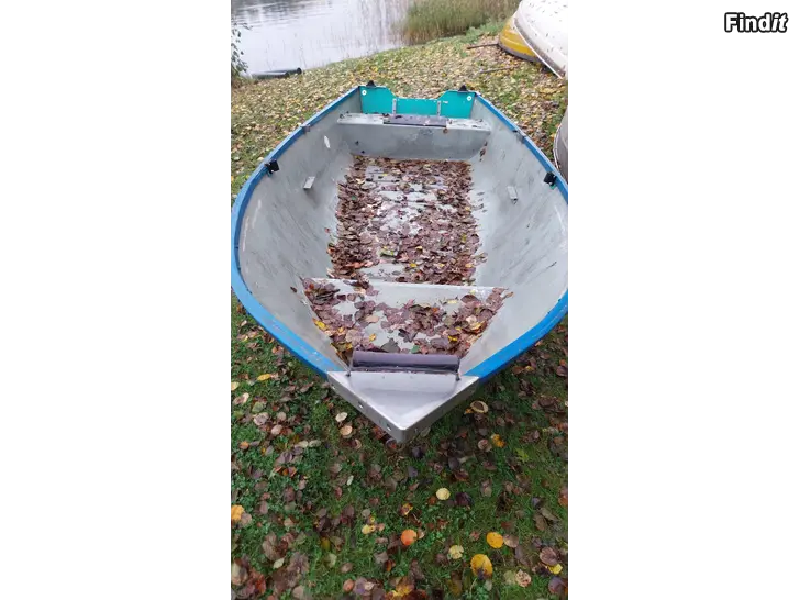 Myydään vene projekti