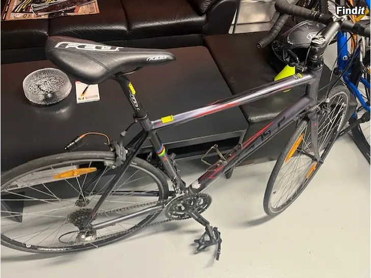 Säljes Felt landsvägscykel