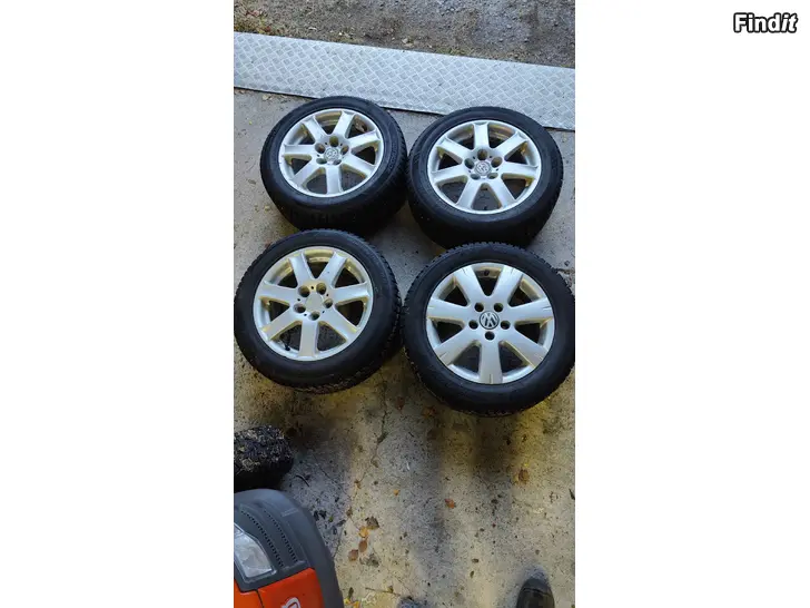 Säljes 205/55/r16 Hankook