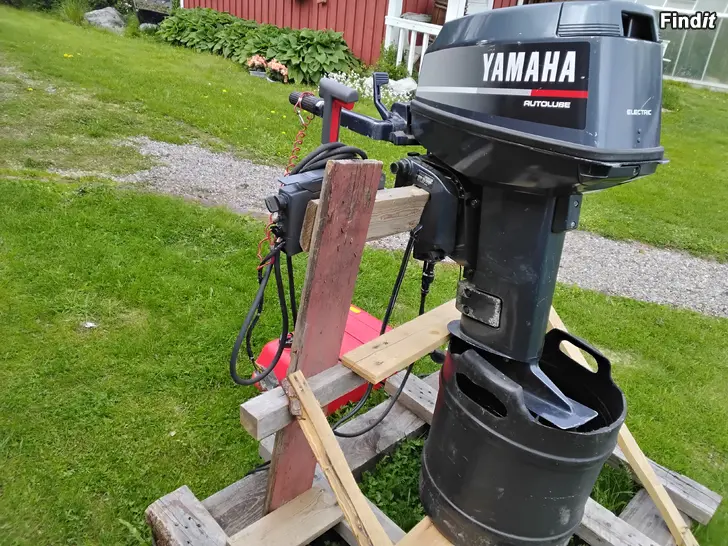 Säljes Yamaha 25 hv utombordare