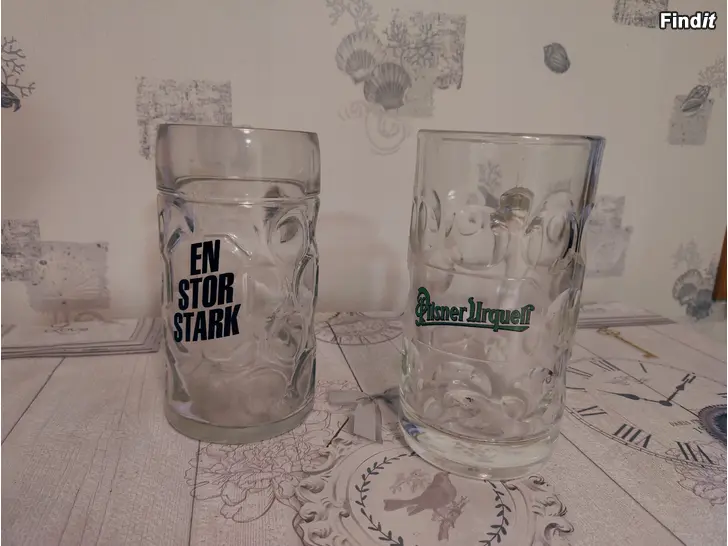 Myydään Stora och små glas