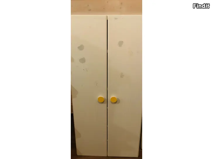 Säljes Klädskåp