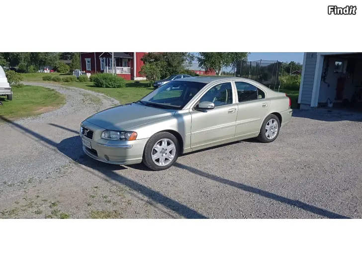 Säljes Volvo s60 2.4BI Fuel summum 2006