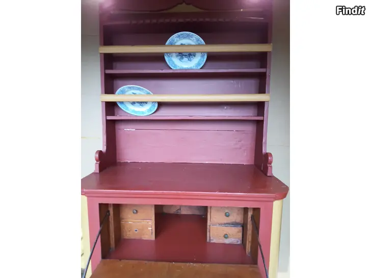 Säljes Tallriksskåp