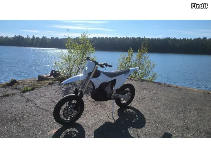 Vuokrataan Stark varg 80hp supermotard