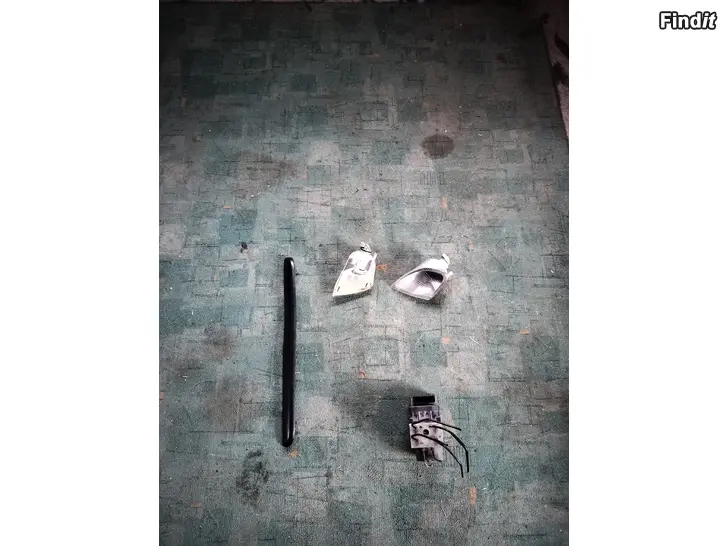 Myydään Etuvilkkut Bosch abspumppu