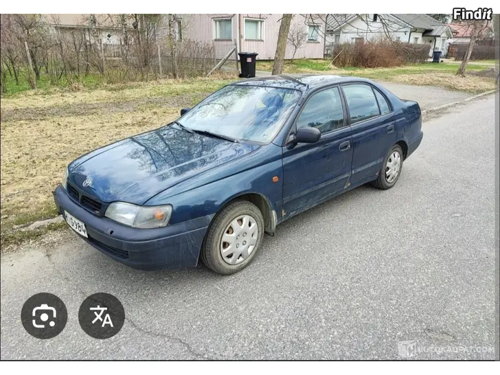 Ostetaan Toyota