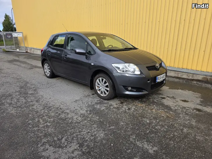 Säljes Toyota Auris 5-ovi 1.6 Dual VVT-i Nybesiktad