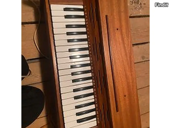 Säljes Orgel