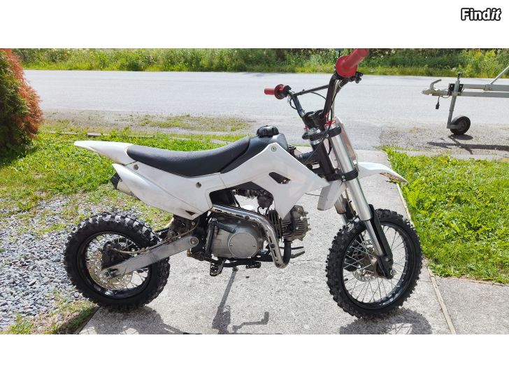 Myydään BSE Crossi 125cc