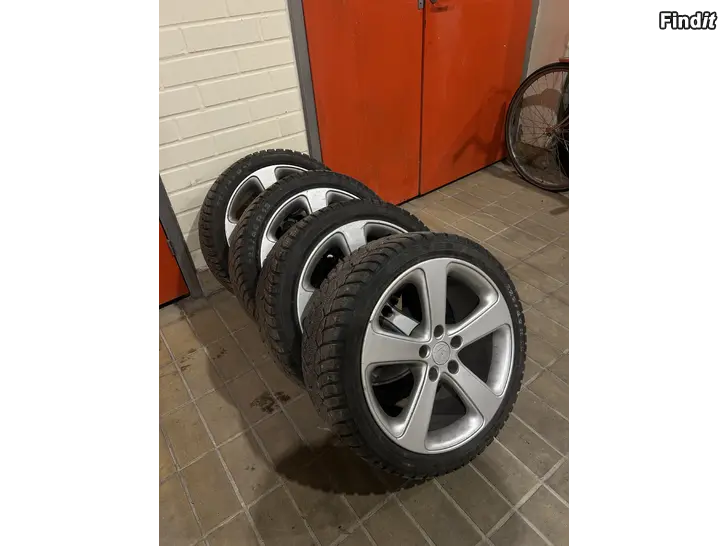 Säljes 5x114.3 225/40 R18