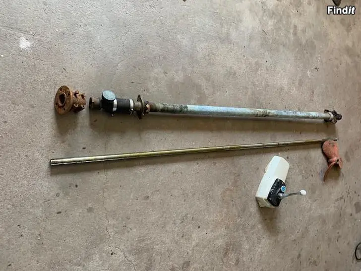 Säljes båtaxlar propeller rostfri tank reglage