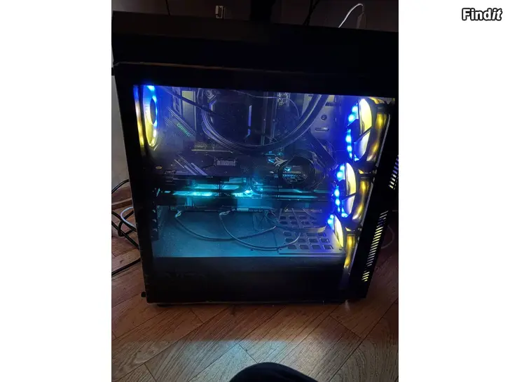 Myydään Pc gaming