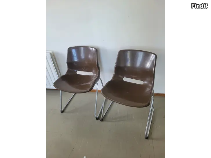 Säljes Retro Overman stolar