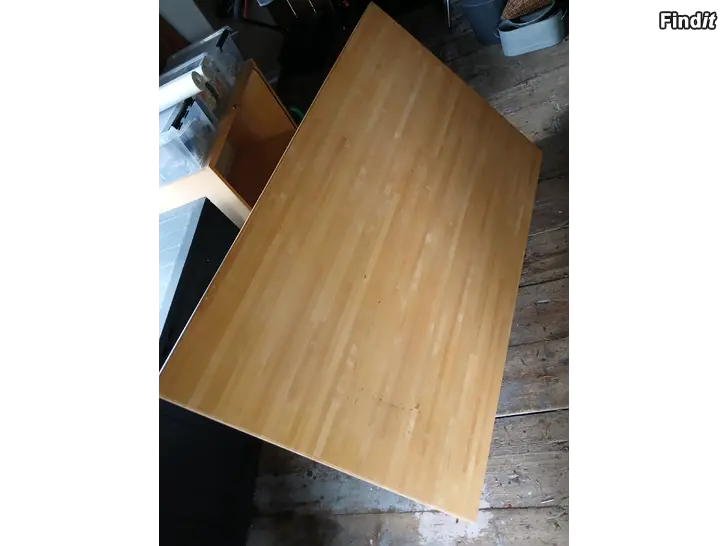 Säljes Köksbord + 4 stolar