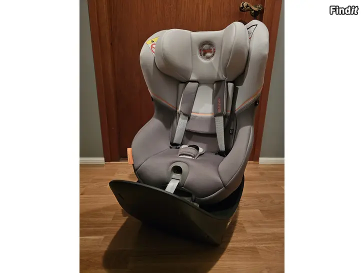 Säljes Bilbarnstol CYBEX Sirona S2 i-Size