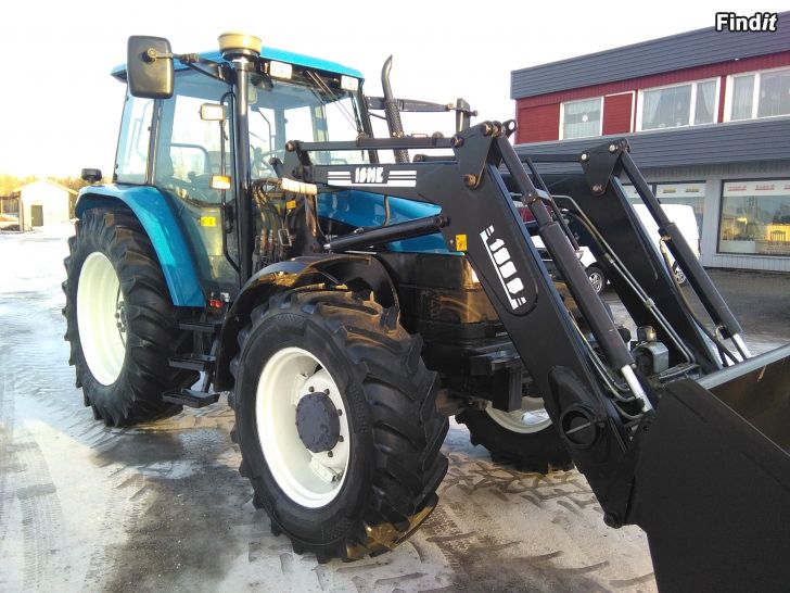 Säljes New Holland TS 115 DC årsm 2000