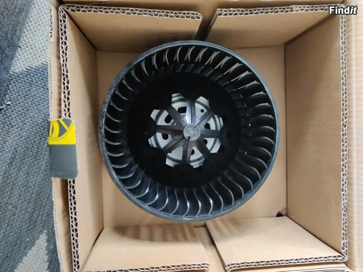 Säljes Fläktmotor Skoda Octavia RS 2008