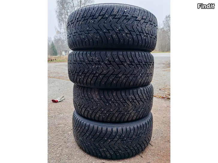 Säljes 225/50-17 Nokian Hakkapeliitta