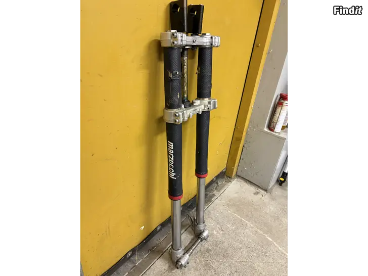 Myydään Husqvarna usd keula