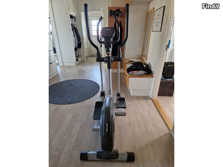 Myydään Crosstrainer