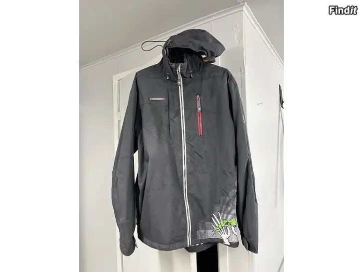 Säljes Tobe skoterjacka och byxor