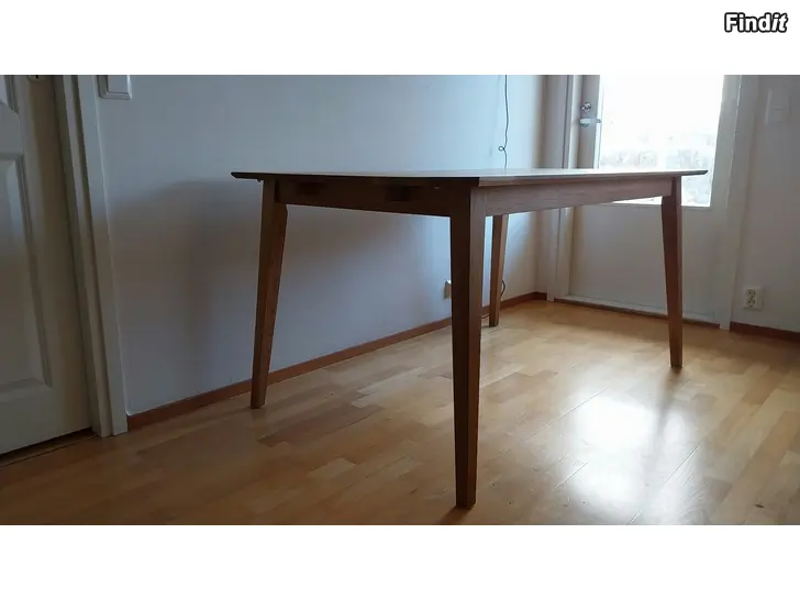 Säljes Rowico filippa ruokapöytä +jatkopala