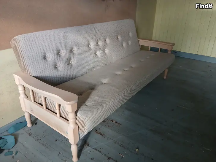 Säljes Bäddsoffa