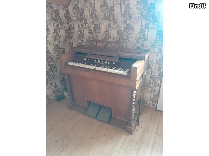 Säljes Orgel
