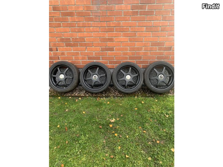 Säljes Volkswagen Seat fälgar 5x110