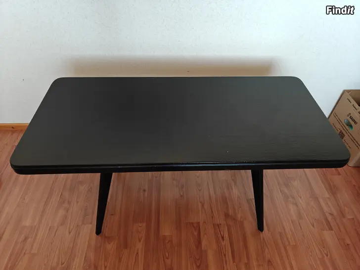 Myydään Litet bord säljes