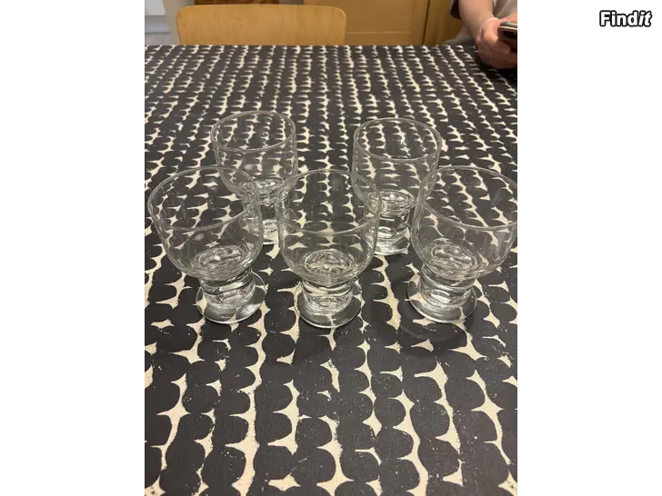 Myydään Vintage Iittala helmi valkoviinilasit
