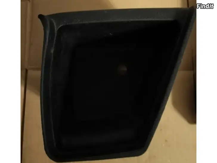 Myydään Hinnauslenkki tavaratilan laatikko puskurin ritilä