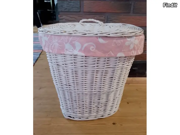 Myydään Liten bykkorg i rotting