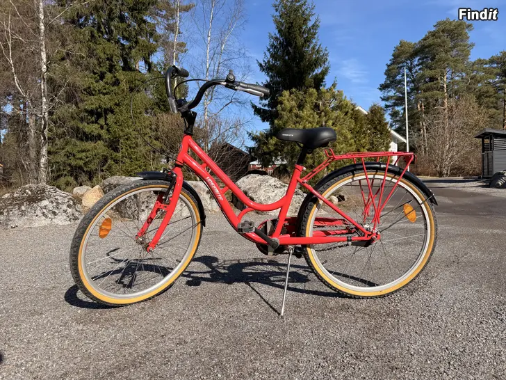 Säljes Cykel 24 city 3-växlad