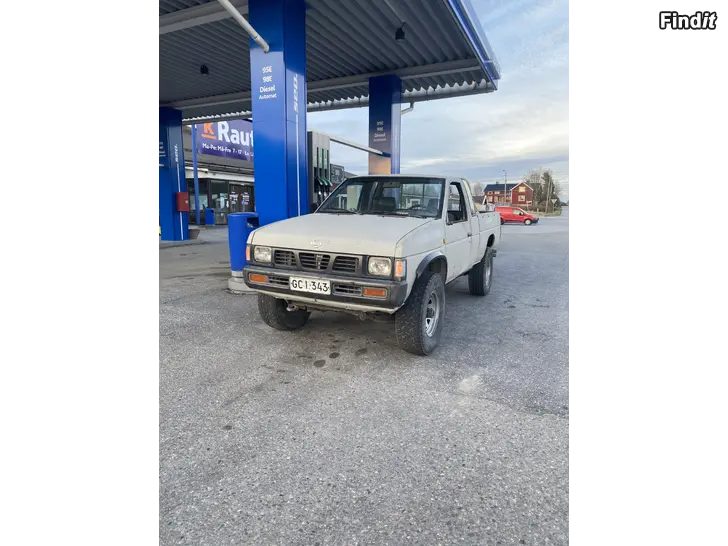 Säljes Nissan kingcab d21