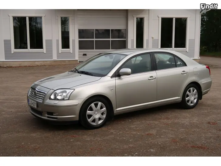 Säljes TOYOTA AVENSIS 2.0 VVT-I L SOL 5-OV LB AUTOMAATTI