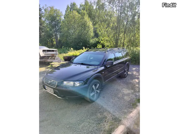 Myydään VOLVO XC70