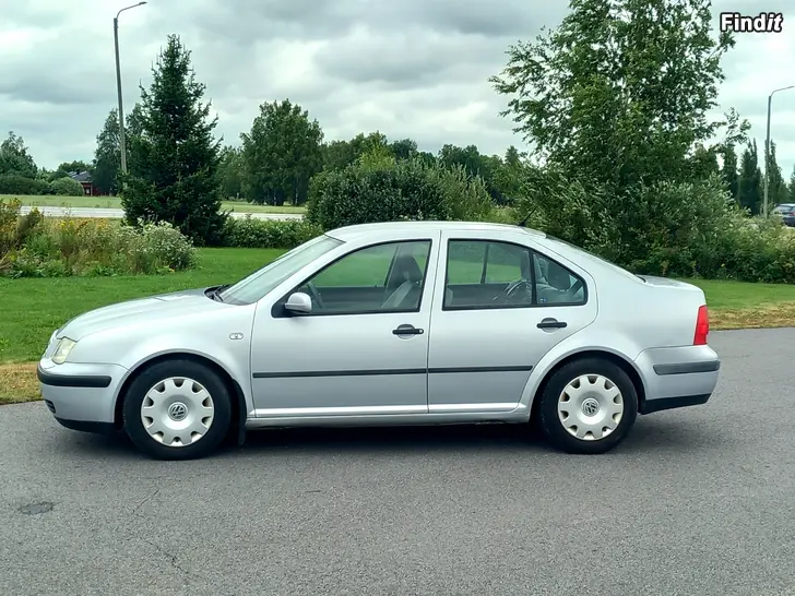 Myydään Volkswagen Bora 1.6 105hv Bensa 4-ov