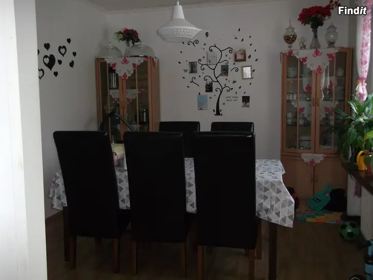 Vuokrataan Vuokrataan omakotitalo rauhalliselta alueelta