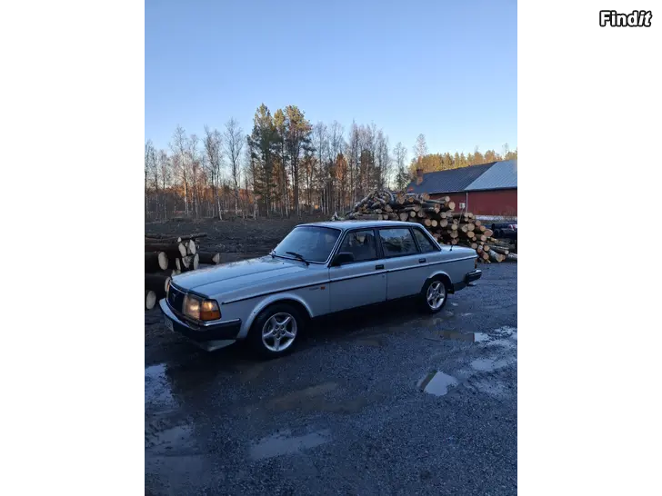 Säljes Volvo 240